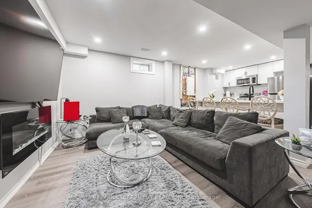 房产图片 34 - 11 MCWATTERS 街