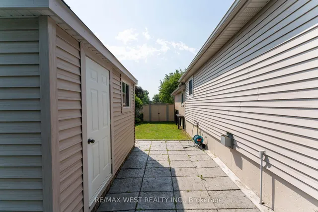 Additional image 33 of 44 Fidelia Cres