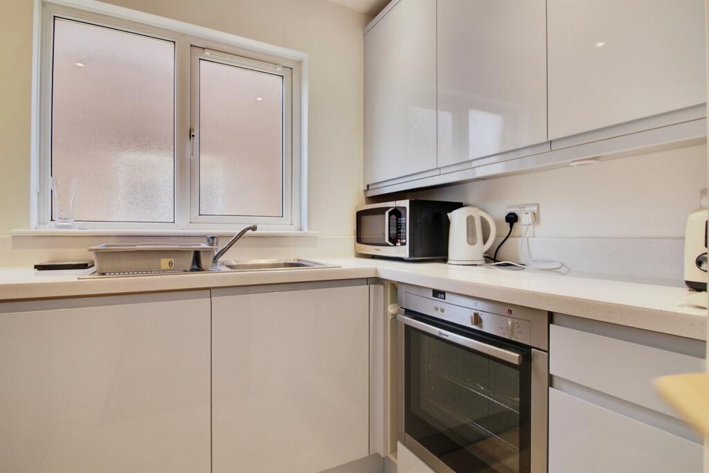 Additional image 9 of The Squirrels, Welwyn Garden City