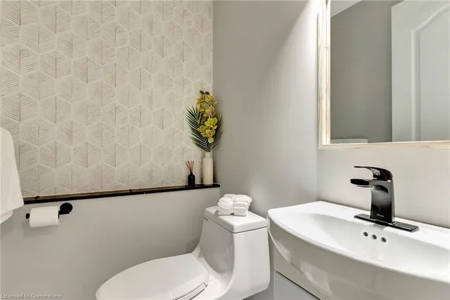 Additional image 24 of 101 Devonglen Dr