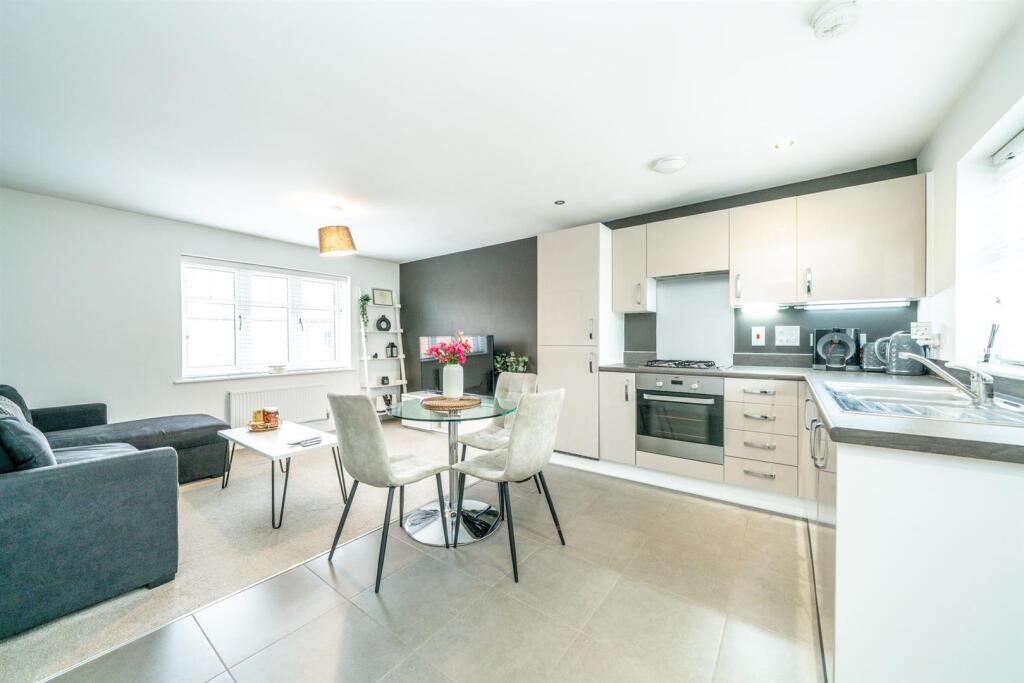 Additional image 2 of Kestrel Way, St. Albans