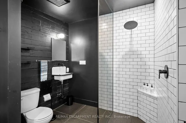 Additional image 7 of 227 Park St