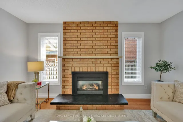 Additional image 19 of 1062 Glenbrook Ave