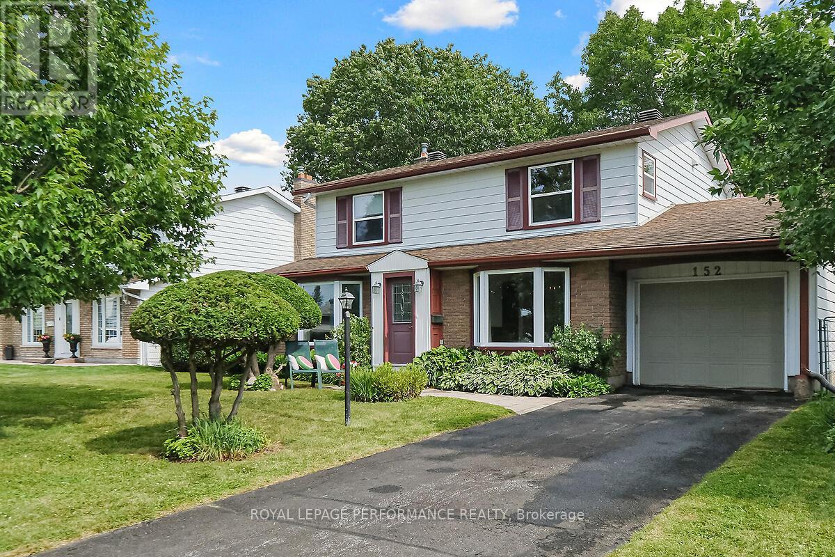 152 WITHROW AVENUE|Ottawa, Ontario K2G3N7
