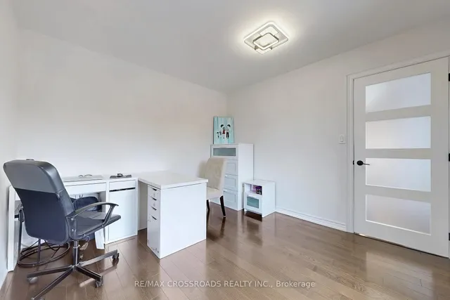 Additional image 20 of 4262 Vivaldi Rd