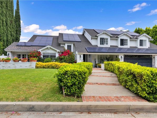 17437 Tarzana St, Encino, CA 91316