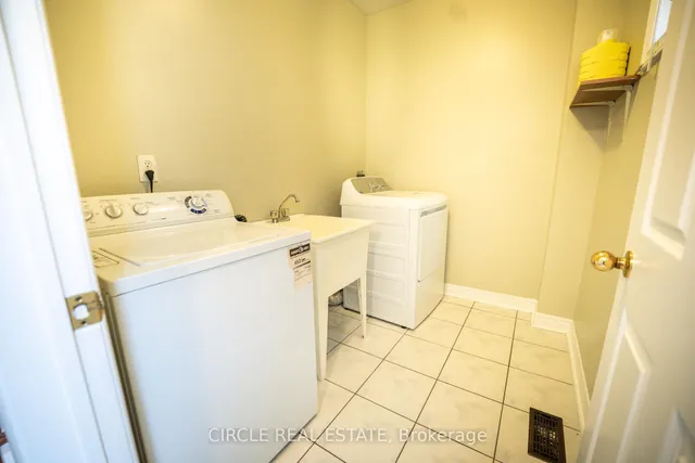 Additional image 30 of 10 Gold Park Pl