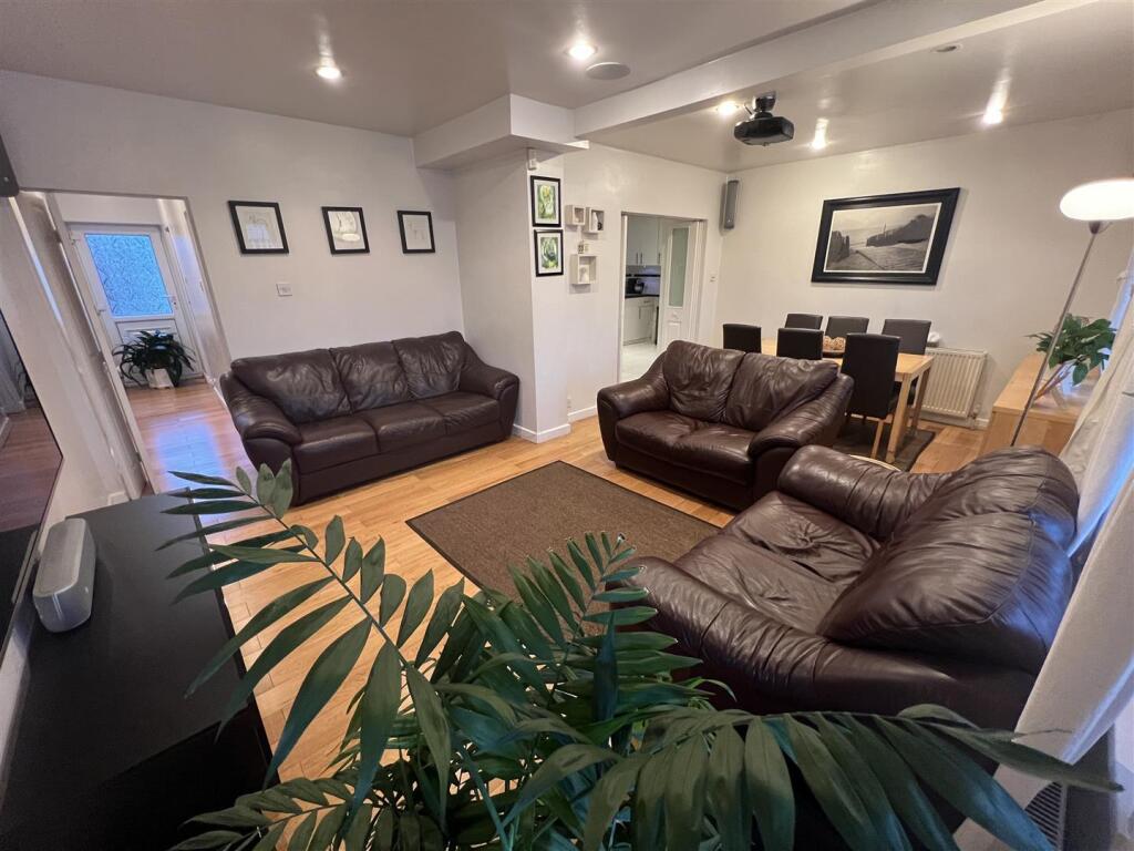 Additional image 12 of The Crescent, Queslett Road, Birmingham