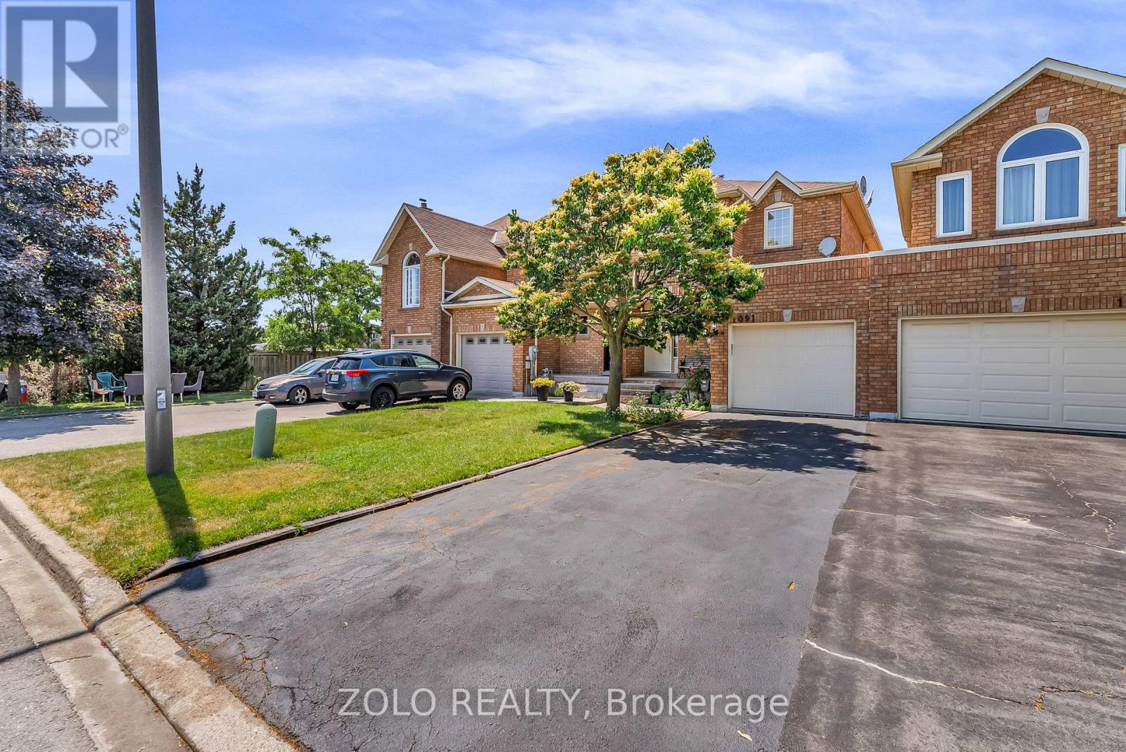 Primary image of 1091 WILMINGTON DRIVE|Mississauga (East Credit), Ontario L5V1R5