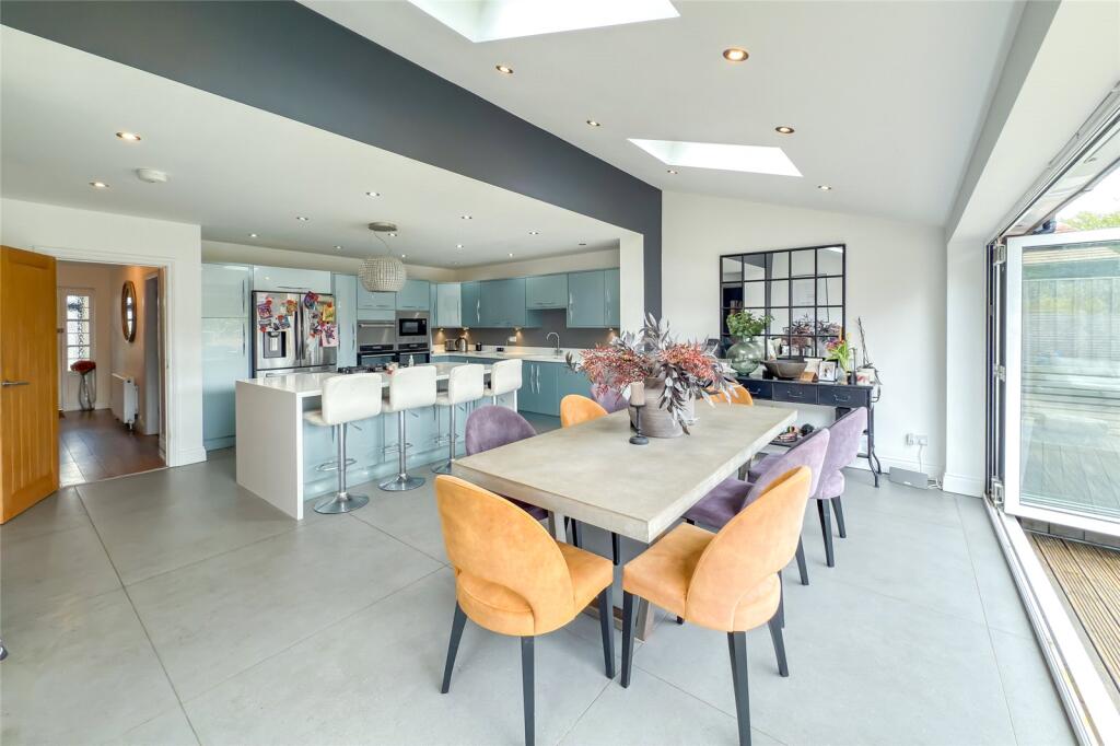 Additional image 5 of Packhorse Close, St. Albans, Hertfordshire, AL4