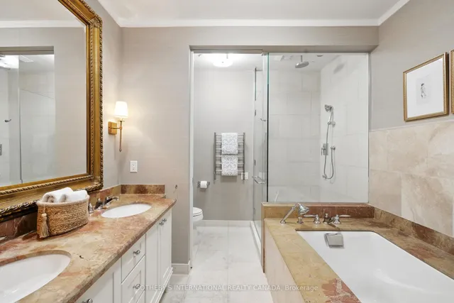 Additional image 16 of 183 Wellington St Unit 2501