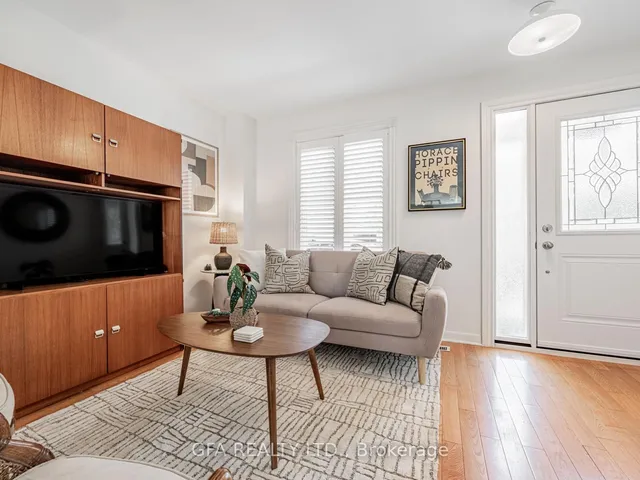 Additional image 5 of 463 Melita Cres