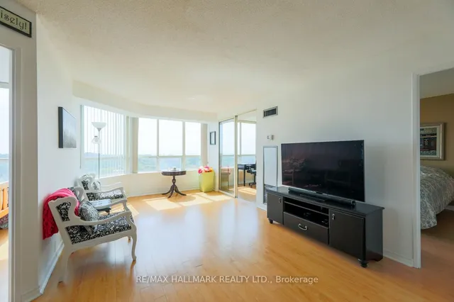 Additional image 6 of 3 Greystone Walk Dr Unit 2027