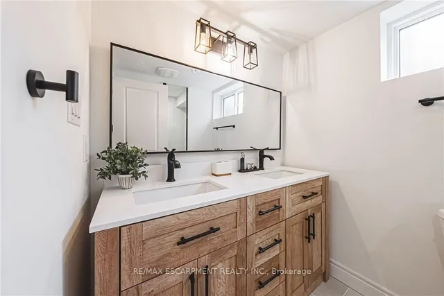 Additional image 34 of 452 John Frederick Dr