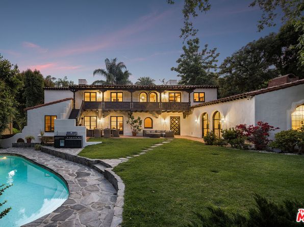 1851 Outpost Dr, Los Angeles, CA 90068