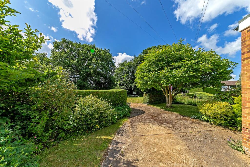 Additional image 29 of Dyke Lane, Wheathampstead, St. Albans