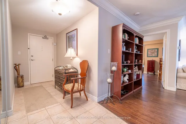 房产图片 4 - 安大略街1272号304单元