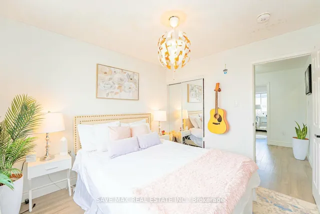 Additional image 20 of 76 Traverston Crt