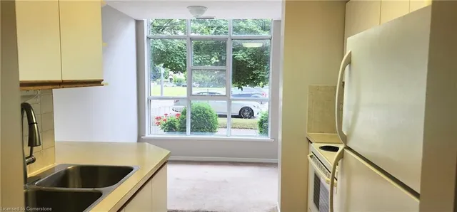 Additional image 11 of 19 Lake Ave Unit 102