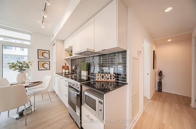 Additional image 9 of 365 Church St Unit 1210