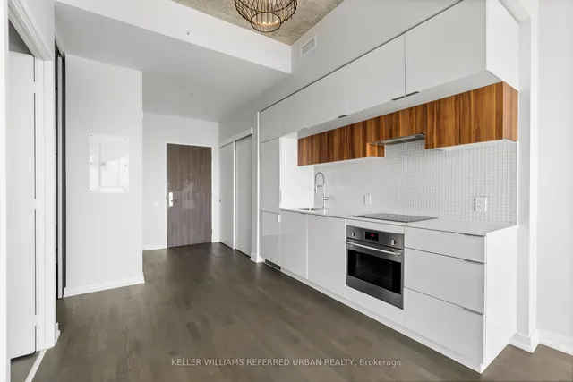 Additional image 13 of 185 Roehampton Ave Unit 3408