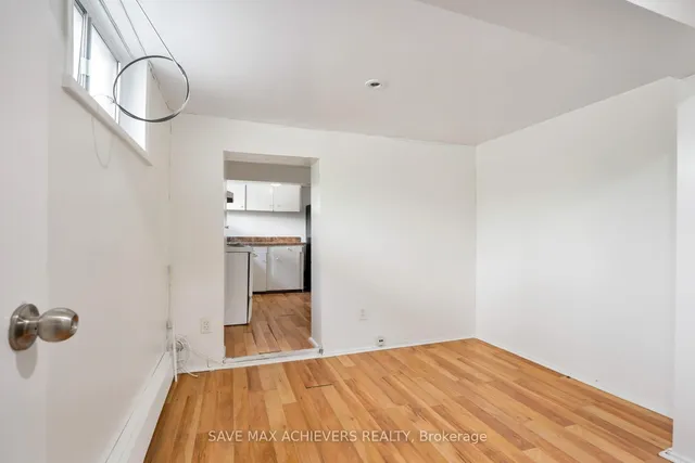 Additional image 23 of 54 Harold St