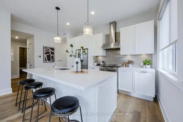 Additional image 13 of 1657 Bathurst St Unit 4A