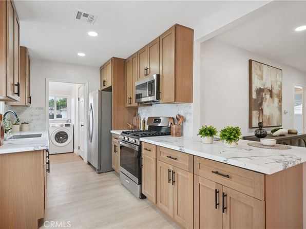 8115 Etiwanda Ave, Reseda, CA 91335