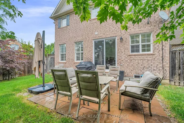 Additional image 45 of 928 Lancaster Blvd