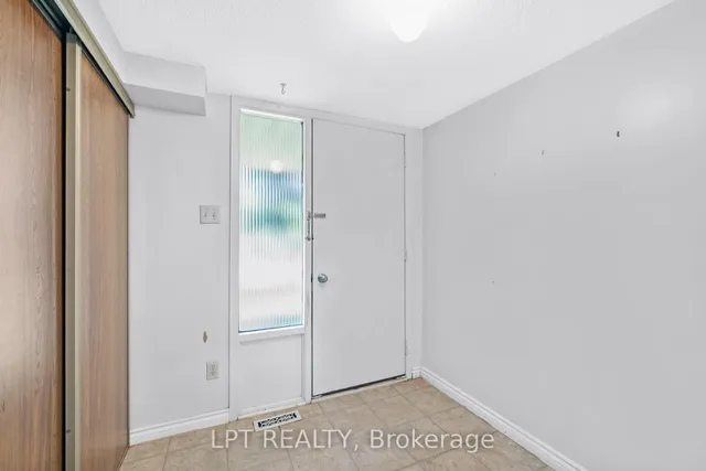 Additional image 5 of 32 Scotney Grve