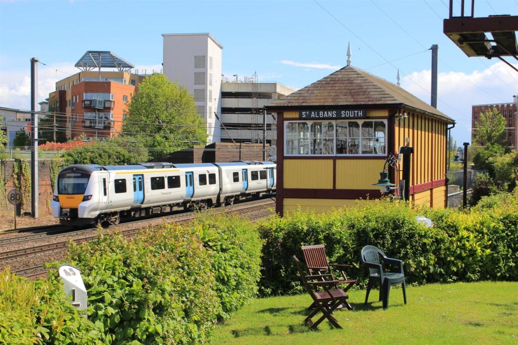 Additional image 12 of Ridgmont Plaza, Ridgmont Road, St. Albans