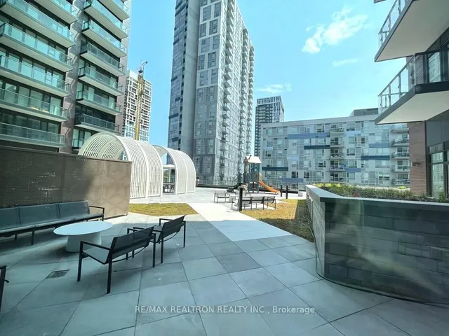 Additional image 15 of 130 River St Unit 2404