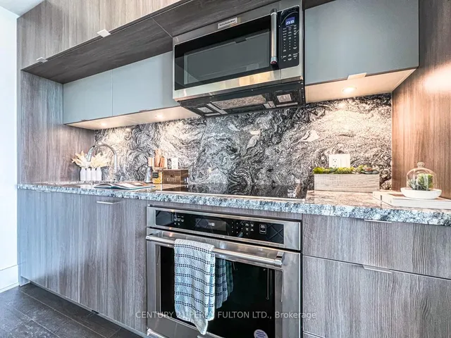 Additional image 4 of 585 Bloor St Unit 3415