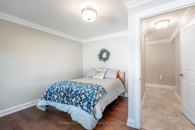 Additional image 10 of 1 Archdeacon Clark Tr