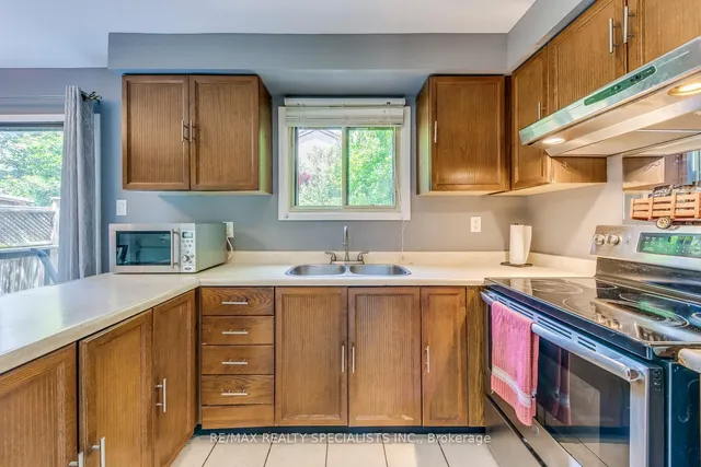 Additional image 12 of 22 Scotia Dr