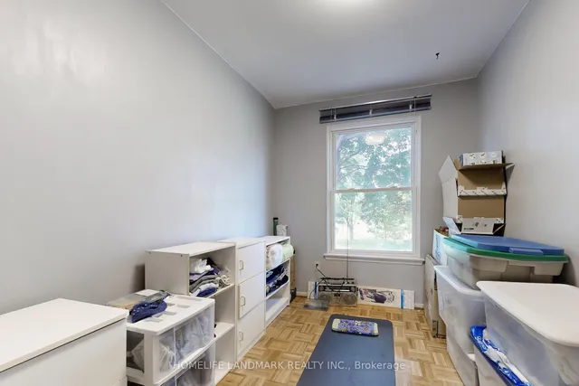 Additional image 31 of 32 L'amoreaux Dr