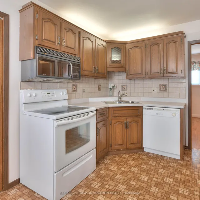 Additional image 16 of 147 Clark Ave