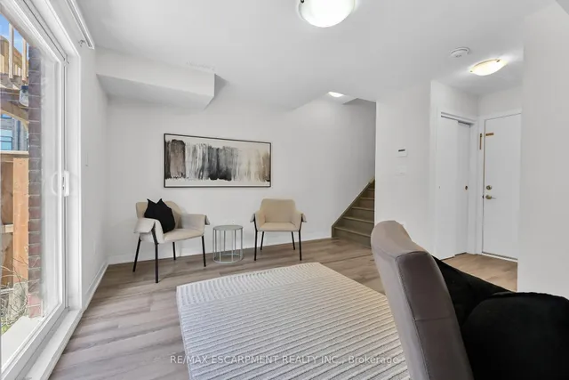 Additional image 32 of 17 Markle Cres