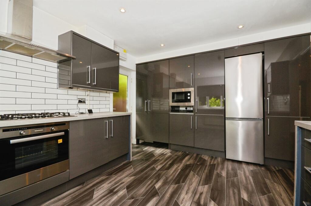 Additional image 3 of Crabtree Lane, Harpenden