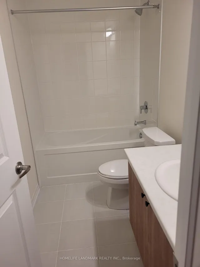 Additional image 4 of 155 Tapscott Rd Unit 5