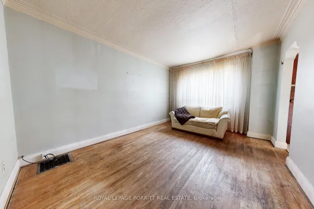 Additional image 6 of 27 Struthers St