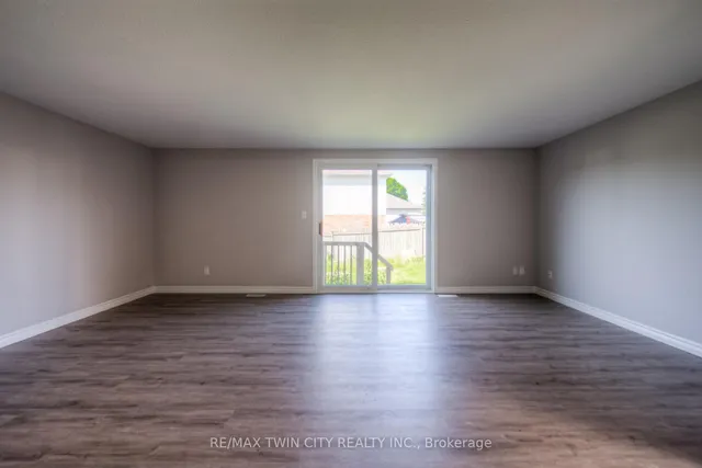 Additional image 8 of 27 Hackberry St