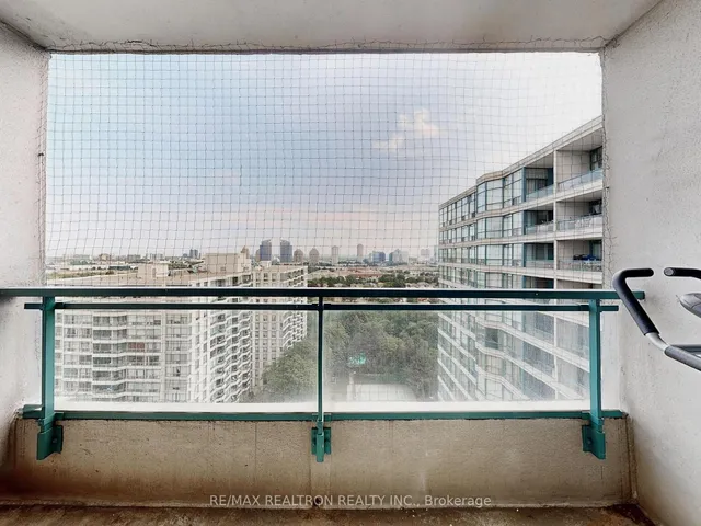 Additional image 32 of 4725 Sheppard Ave Unit 1802