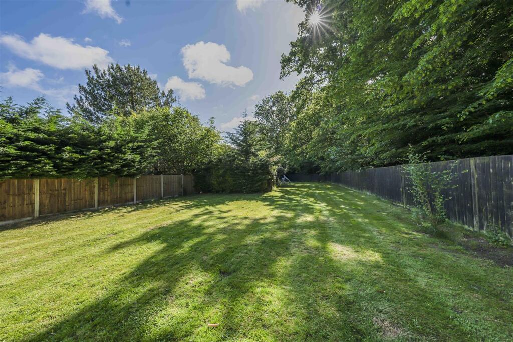 Additional image 22 of Bucknalls Drive, Bricket Wood, St. Albans