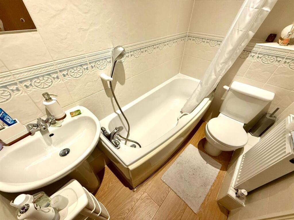 Additional image 14 of Yew Tree Road, Moseley, Birmingham, B13