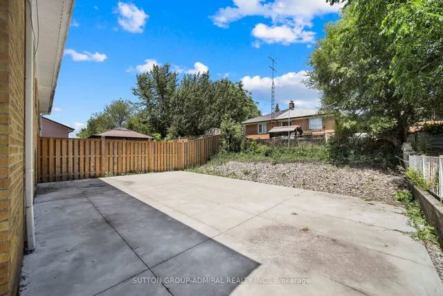 Additional image 38 of 38 Frankton Cres