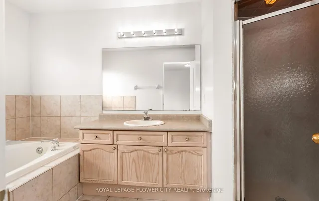 Additional image 29 of 5908 Stonebriar Cres