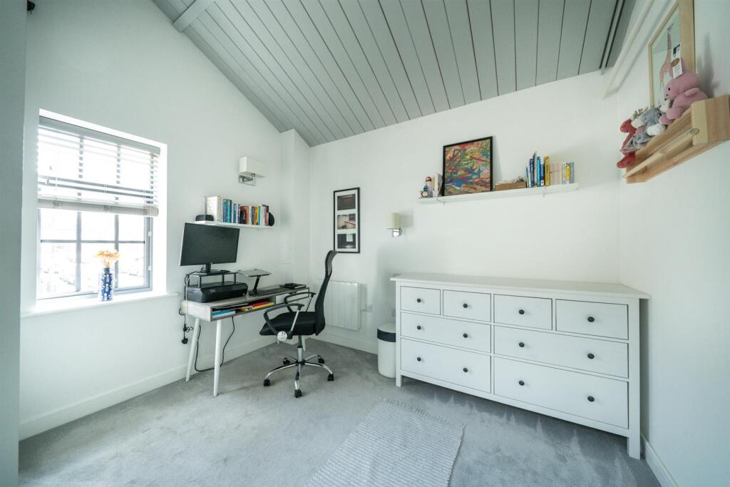 Additional image 9 of Sutton Road, St. Albans