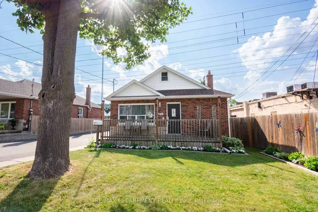 396 Cochrane Rd