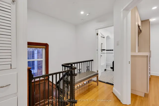 Additional image 32 of 109 Whitmore Ave